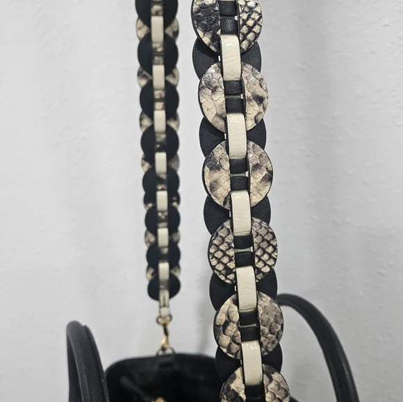 Tory Burch Leather Mcgraw 2 Way Purse - Picture 7 of 10